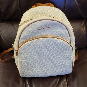 MK Large Vanilla book bag